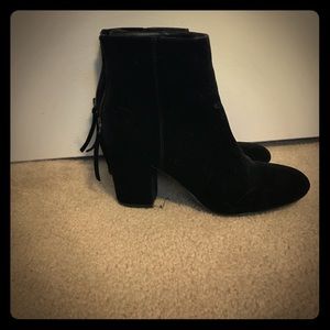 Heeled boots